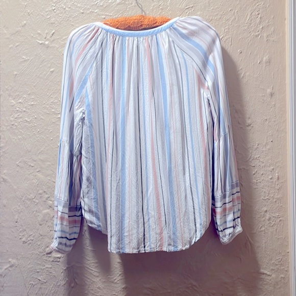 Striped 3/4 Sleeve Blouse - Picture 2 of 2